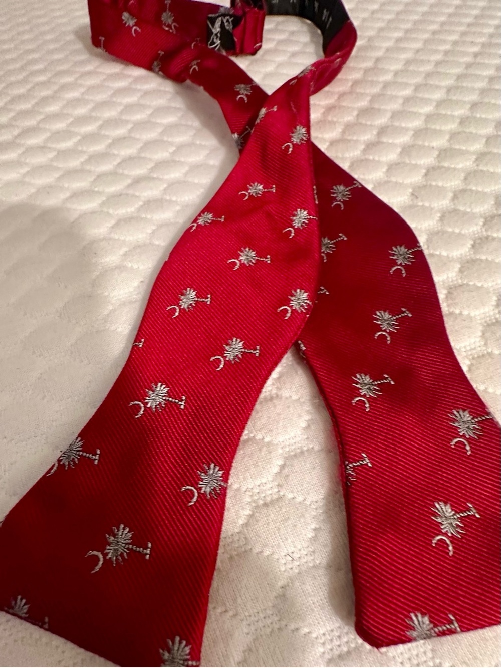 South Carolina Classic Red Men's Bow Tie